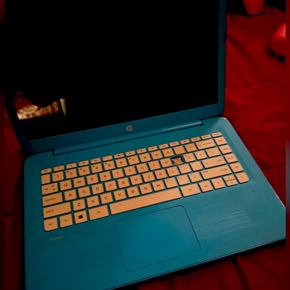 I am selling because I got a newer one.